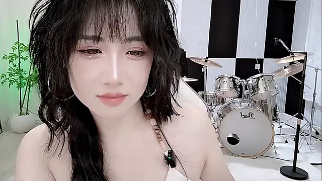 Snapshot of Vaness-a chatting on 10/11/25, 06:50 Vaness-a online show from 10/11/25, 06:50