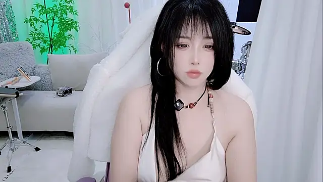 Snapshot of Vaness-a chatting on 11/28/25, 06:32 Vaness-a online show from 11/28/25, 06:32