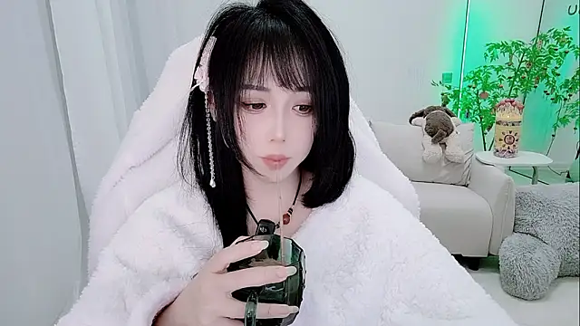 Snapshot of Vaness-a chatting on 02/05/26, 02:54 Vaness-a online show from 02/05/26, 02:54