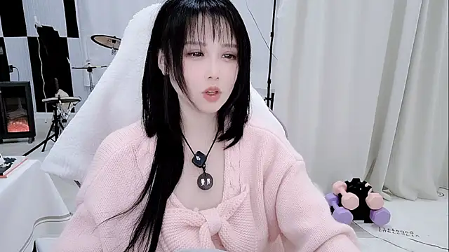 Vaness-a online show from 04/05/26, 04:48