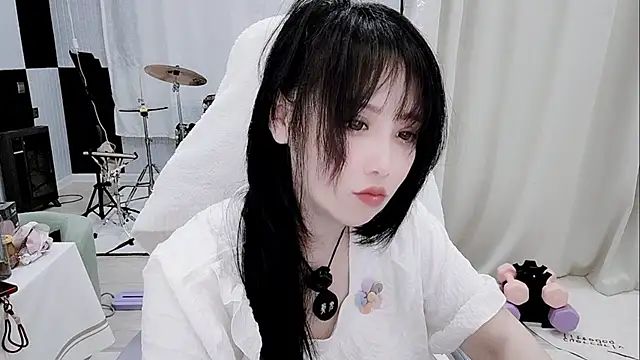 Snapshot of Vaness-a chatting on 06/10/26, 05:12 Vaness-a online show from 06/10/26, 05:12