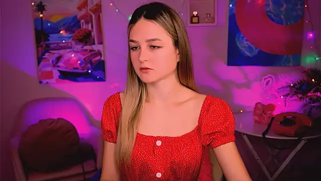 Snapshot of DeboraLarson chatting on 12/29/24, 04:16 DeboraLarson online show from 12/29/24, 04:16