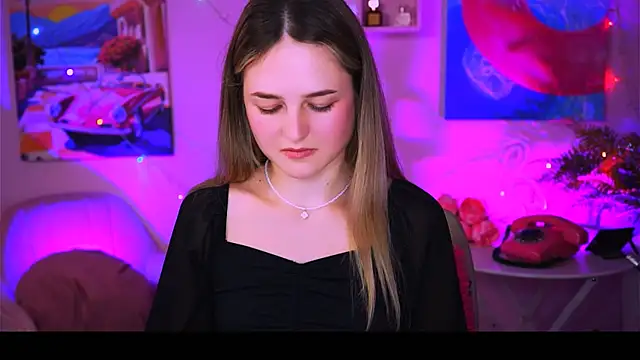 Snapshot of DeboraLarson chatting on 01/12/25, 07:11 DeboraLarson online show from 01/12/25, 07:11