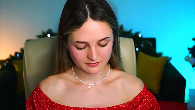 Snapshot of DeboraLarson chatting on 01/14/25, 10:38 DeboraLarson online show from 01/14/25, 10:38