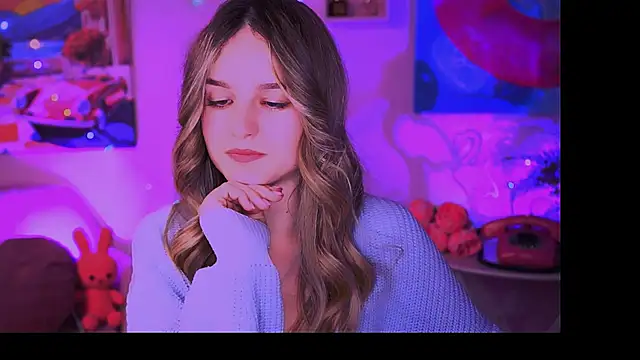 Snapshot of DeboraLarson chatting on 02/05/25, 02:16 DeboraLarson online show from 02/05/25, 02:16