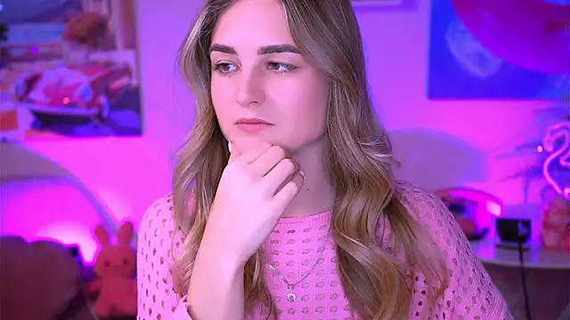 Snapshot of DeboraLarson chatting on 02/17/25, 04:26 DeboraLarson online show from 02/17/25, 04:26