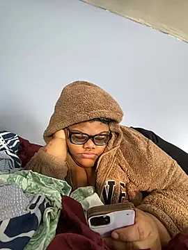 dondivax3 online show from 02/24/25, 08:47