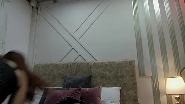 ashley  foxx  online show from 10/04/25, 01:53