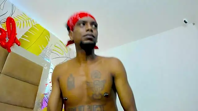 bigblackhotx1 online show from 09/11/25, 09:20