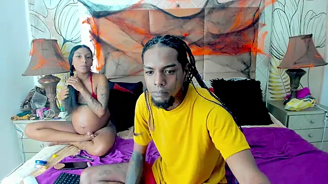 bigblackhotx1 online show from 10/23/25, 07:40