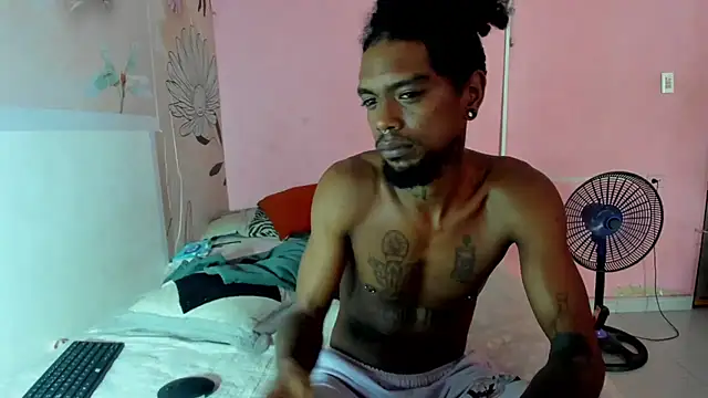 bigblackhotx1 online show from 05/31/26, 12:56