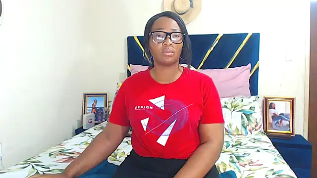 veronica1xxx online show from 09/30/25, 06:24