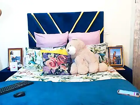 veronica1xxx online show from 02/27/26, 09:15