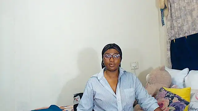 veronica1xxx online show from 04/20/26, 07:59