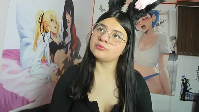 mackenhot303av online show from 10/31/25, 11:33