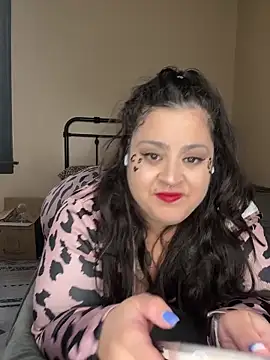 tillymarie34 online show from 11/17/25, 06:03