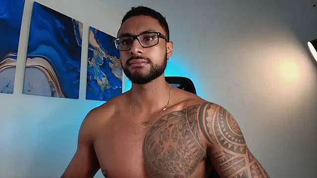 LiamGarcia1 online show from 02/19/26, 02:13