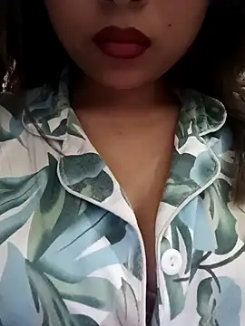 Snapshot of Sajel_000 chatting on 12/20/24, 08:01 Sajel 000 online show from 12/20/24, 08:01