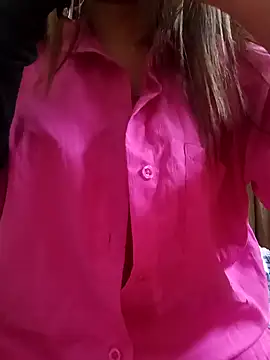 Snapshot of Sajel_000 chatting on 01/26/25, 09:29 Sajel 000 online show from 01/26/25, 09:29