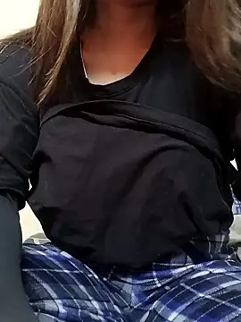 Snapshot of Sajel_000 chatting on 02/06/25, 08:56 Sajel 000 online show from 02/06/25, 08:56