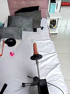 kendalbrowns online show from 09/17/25, 04:41