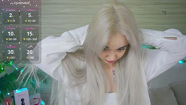 Ashley S online show from 03/17/25, 11:11