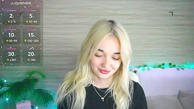 Ashley S online show from 10/27/25, 11:09