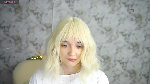 Ashley S online show from 06/17/26, 10:21