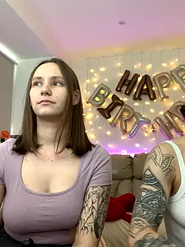 HotCaramellsTV online show from 10/20/25, 09:21