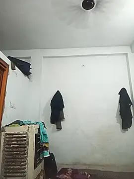 pintuS40 online show from 02/24/25, 01:24