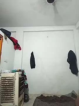 pintuS40 online show from 03/08/25, 12:22