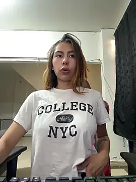 Im sophia1 online show from 02/12/25, 01:59