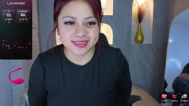 Snapshot of _Ambar72_b chatting on 11/01/25, 01:13 Ambar72 b online show from 11/01/25, 01:13