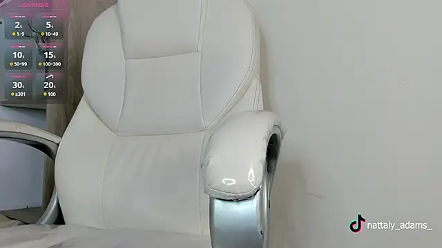 nattaly adams online show from 12/19/24, 12:02