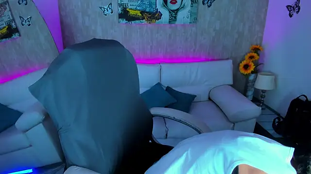 nova sex01 online show from 11/29/25, 03:37