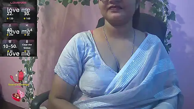 Snapshot of Pari-new chatting on 07/18/26, 04:16 Pari-new online show from 07/18/26, 04:16