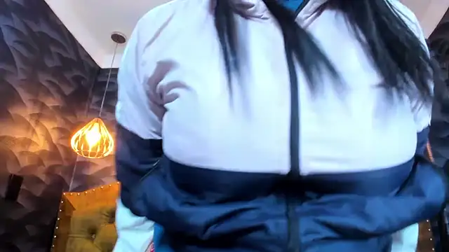 NahomiFireSex online show from 06/14/26, 04:14