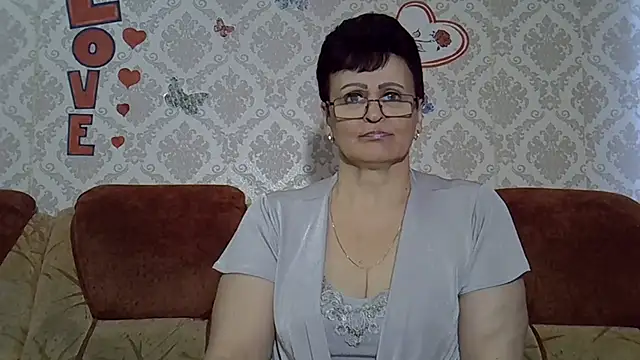 PaulaGolden online show from 12/01/25, 10:31