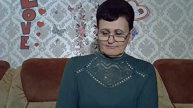 PaulaGolden online show from 04/19/26, 07:38