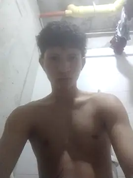 Snapshot of XXklar chatting on 10/19/25, 01:50 XXklar online show from 10/19/25, 01:50