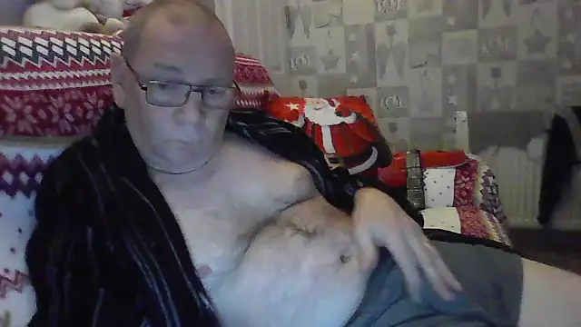 gibbo62 online show from 12/13/24, 12:09