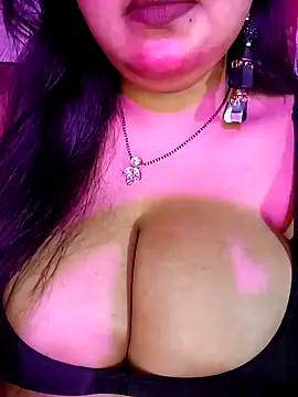 Suhanakhan00 online show from 11/13/25, 05:39