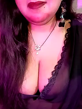 Suhanakhan00 online show from 02/15/26, 07:54