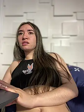 Sophie LS online show from 02/12/25, 03:29