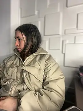 Sophie LS online show from 02/20/25, 07:55