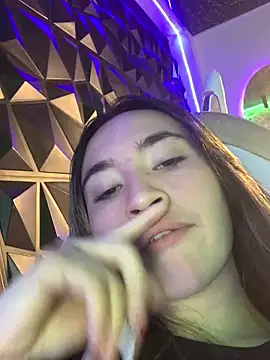 Sophie LS online show from 09/10/25, 01:27