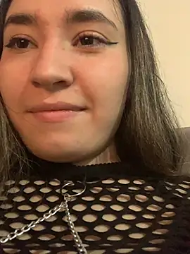 Sophie LS online show from 11/11/25, 01:49