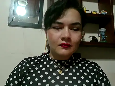 Babe-sofi online show from 10/24/25, 11:34