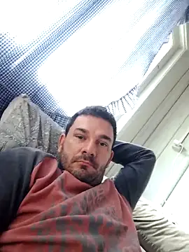 Snapshot of KAZADO_LIBERAL chatting on 09/24/25, 08:12 KAZADO LIBERAL online show from 09/24/25, 08:12