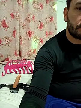 Snapshot of KAZADO_LIBERAL chatting on 10/04/25, 11:58 KAZADO LIBERAL online show from 10/04/25, 11:58